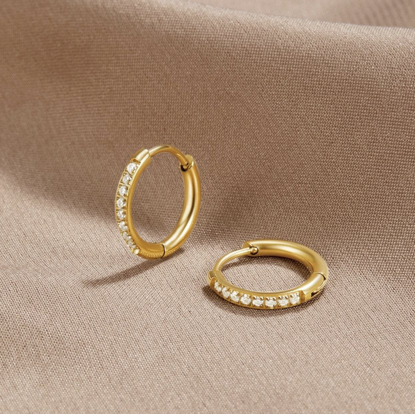 エタニティ パヴェ フープピアス